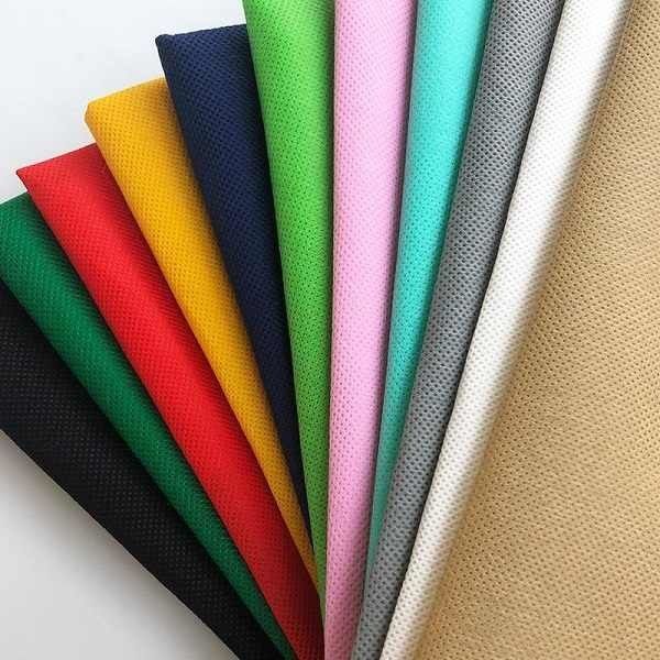 Fabricación en la cual todas las materias utilizadas son textiles