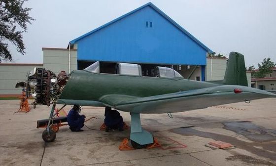 Modelo de avión de entrenamiento civil Nanchang CJ6