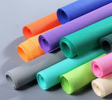 Tela no tejida personalizada transpirable para mascarilla médica Rollo de tela no tejida spunbond de PP para tela de mascarilla facial desechable