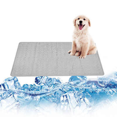 Alfombrilla refrescante lavable para perros al por mayor, alfombrilla refrescante de seda helada para mascotas, almohadilla refrescante autoadhesiva para perros para asientos de coche interiores y exteriores